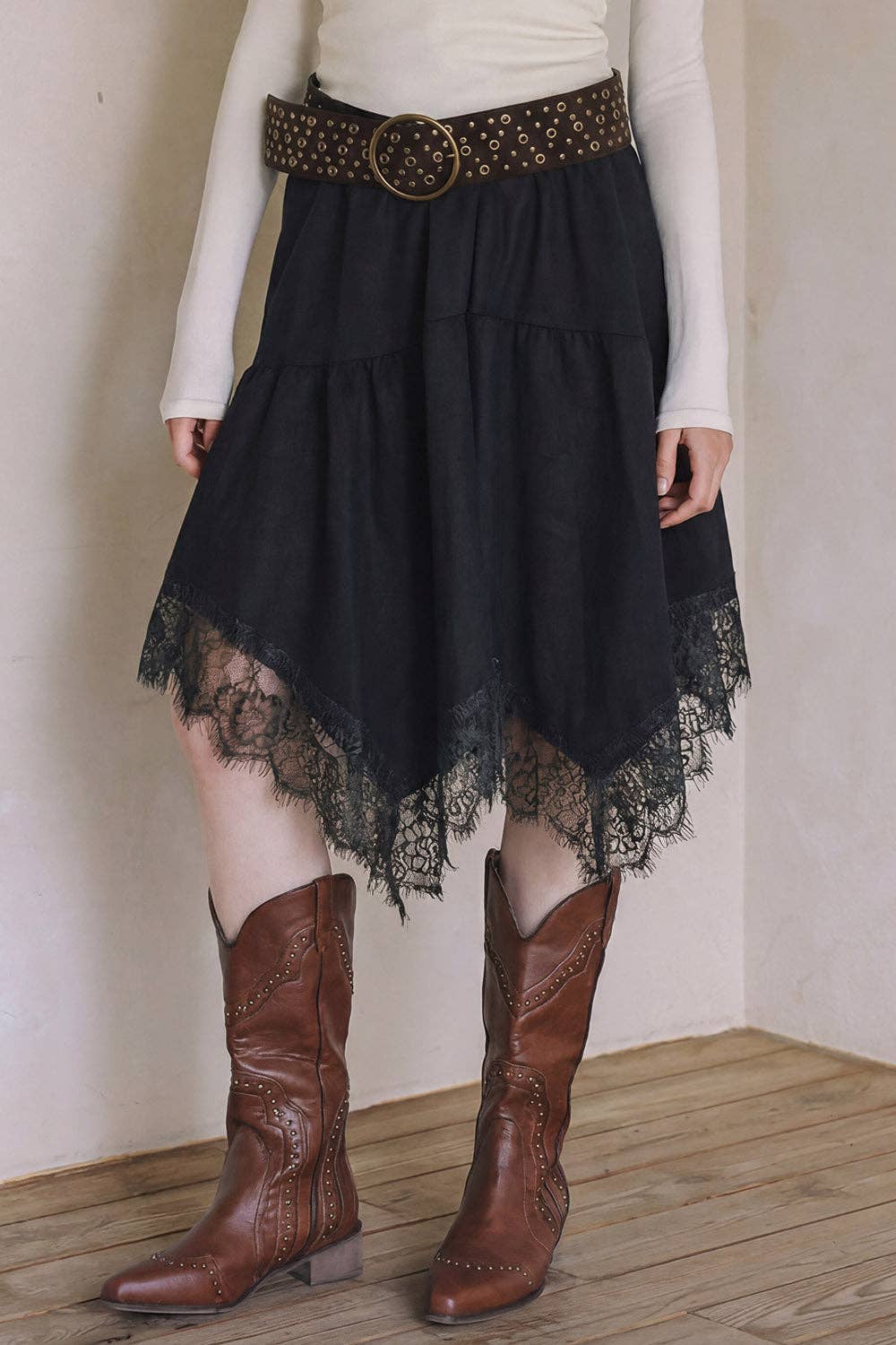 Lace Trim Faux Suede Asymmetrical Skirt - black