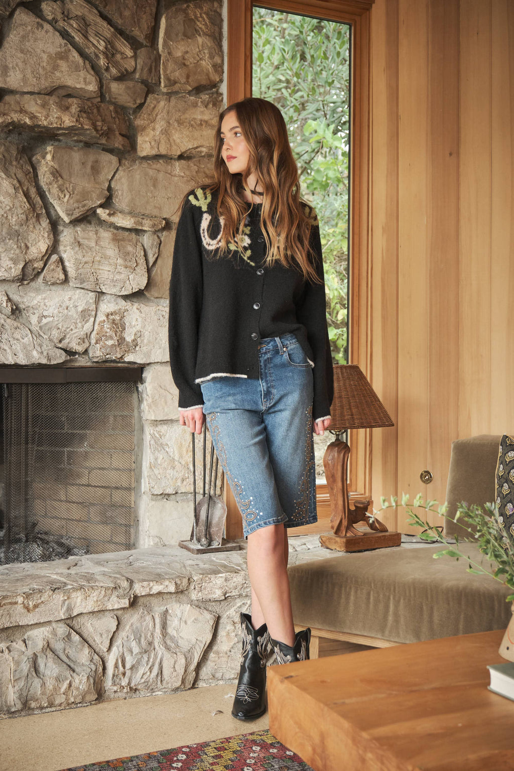 Western Horses & Horseshoe Cardigan Sweater: Charcoal Black